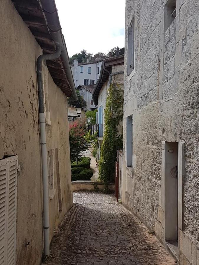 Aubaterra Villa Aubeterre-sur-Dronne Exteriör bild