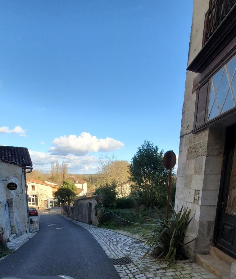 Aubaterra Villa Aubeterre-sur-Dronne Exteriör bild